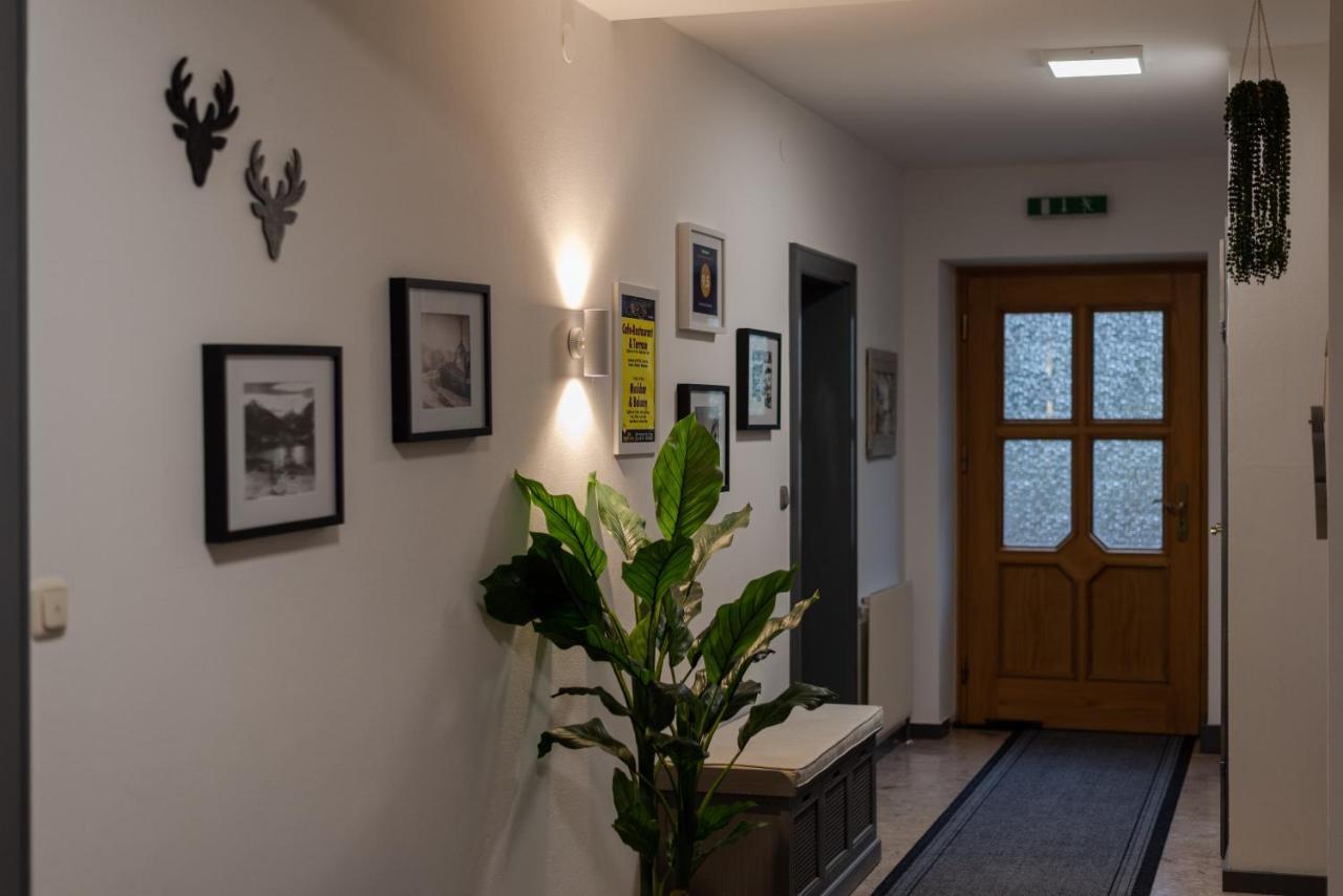 Zell Am See Lake View Apartment ภายนอก รูปภาพ